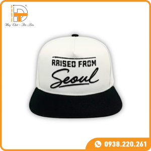 NÓN SNAPBACK 5 MÚI - TRẮNG/ĐEN